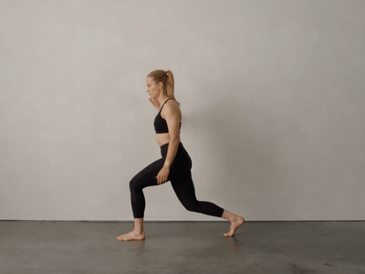 Mitigate Pain With These 7 Lunge Variations for “Bad” Knees Thumbnail Image