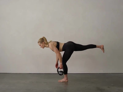 The 12 Best Kettlebell Hinge Exercises To Add To Your Workout Programme Thumbnail Image