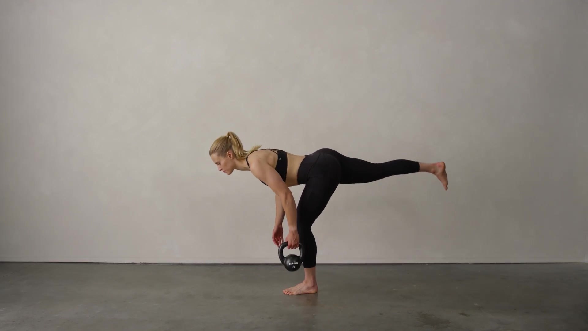 The 12 Best Kettlebell Hinge Exercises To Add To Your Workout Programme