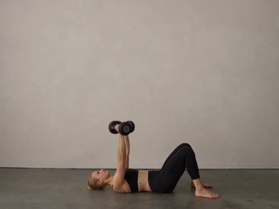 The 7 Dumbbell Floor Exercises For Your Home Workouts Thumbnail Image