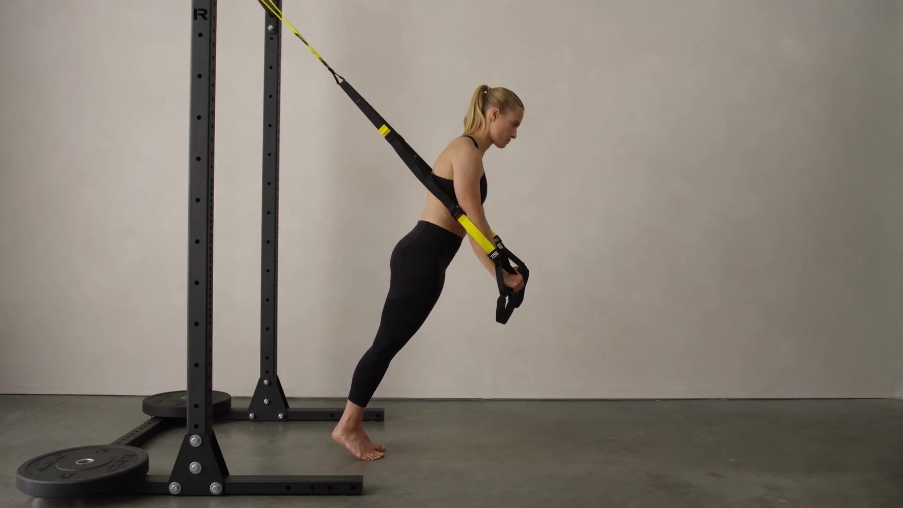 The Best TRX Core Exercises For Beginners (with Sample Workout)